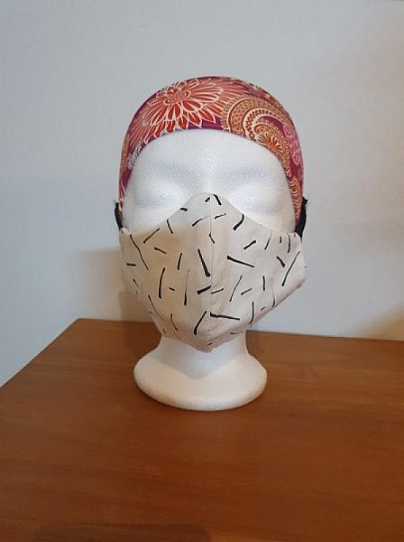 Haarband roodbedrukt ook voor mondmasker