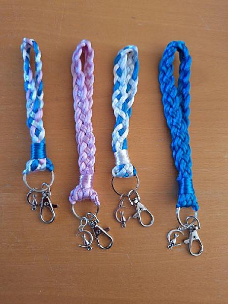 Gevlochten handgemaakte sleutelhanger met katje